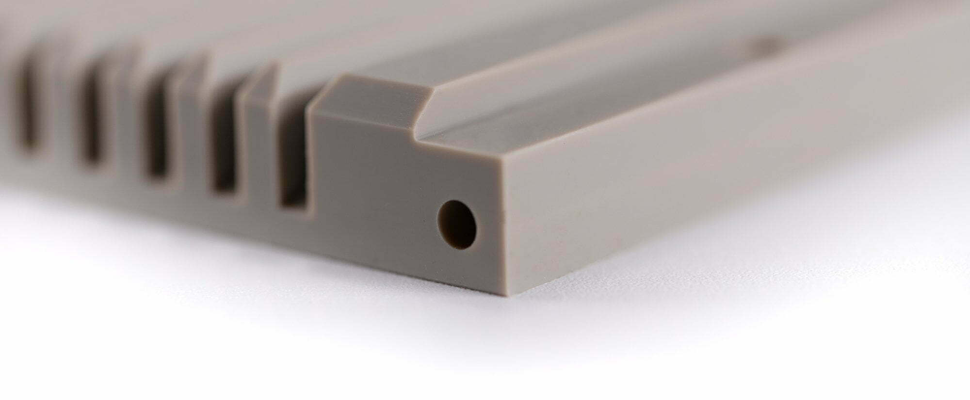 Acryline Frästeil aus PEEK technische teile frästeil zubehör gefräst kunststoff produktion PEEK technisches