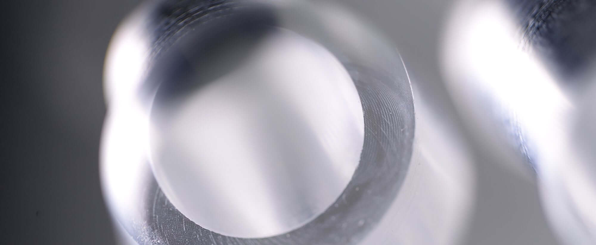 Plaque de base acryline en verre acrylic avec des alésages profonds pièces techniques forées profondément percés accessoires moulus de base partie acrylic production